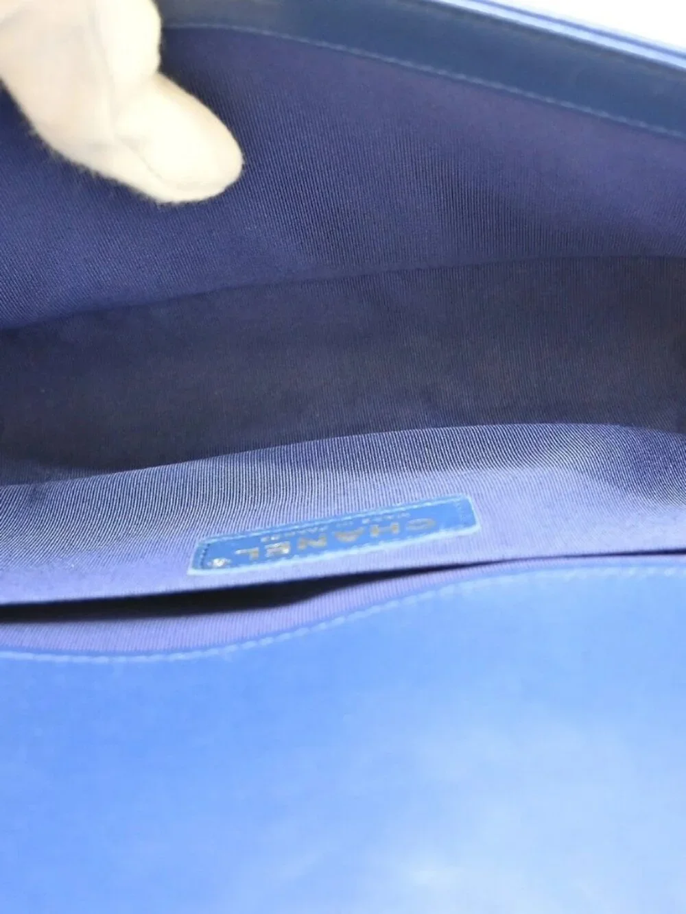 Best07 Boy Chanel Blue Lambskin Medium Shoulder Bag RQ03676